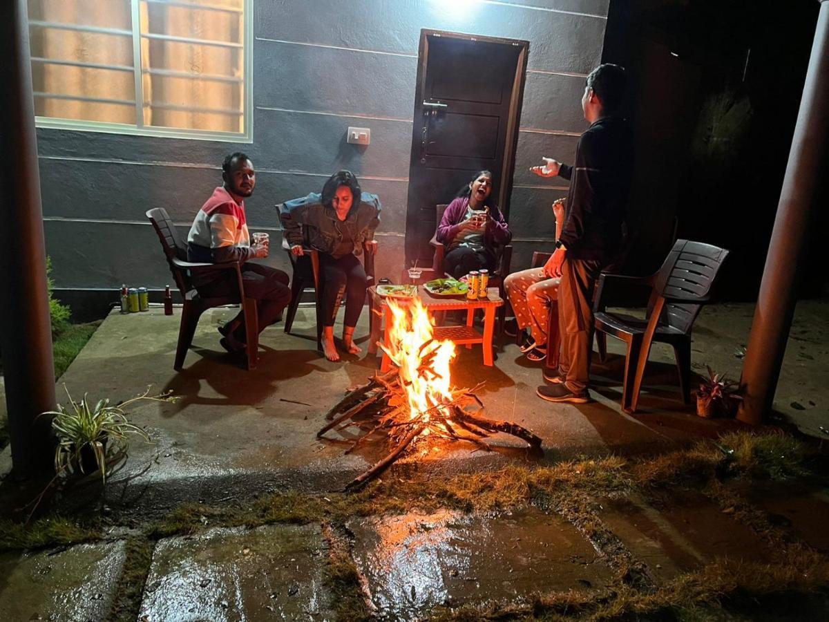 Darshan'S Home Stay Madikeri Esterno foto